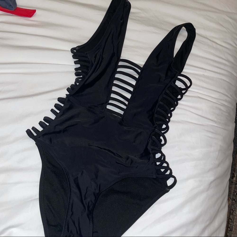 Missguided one piece swimsuit
